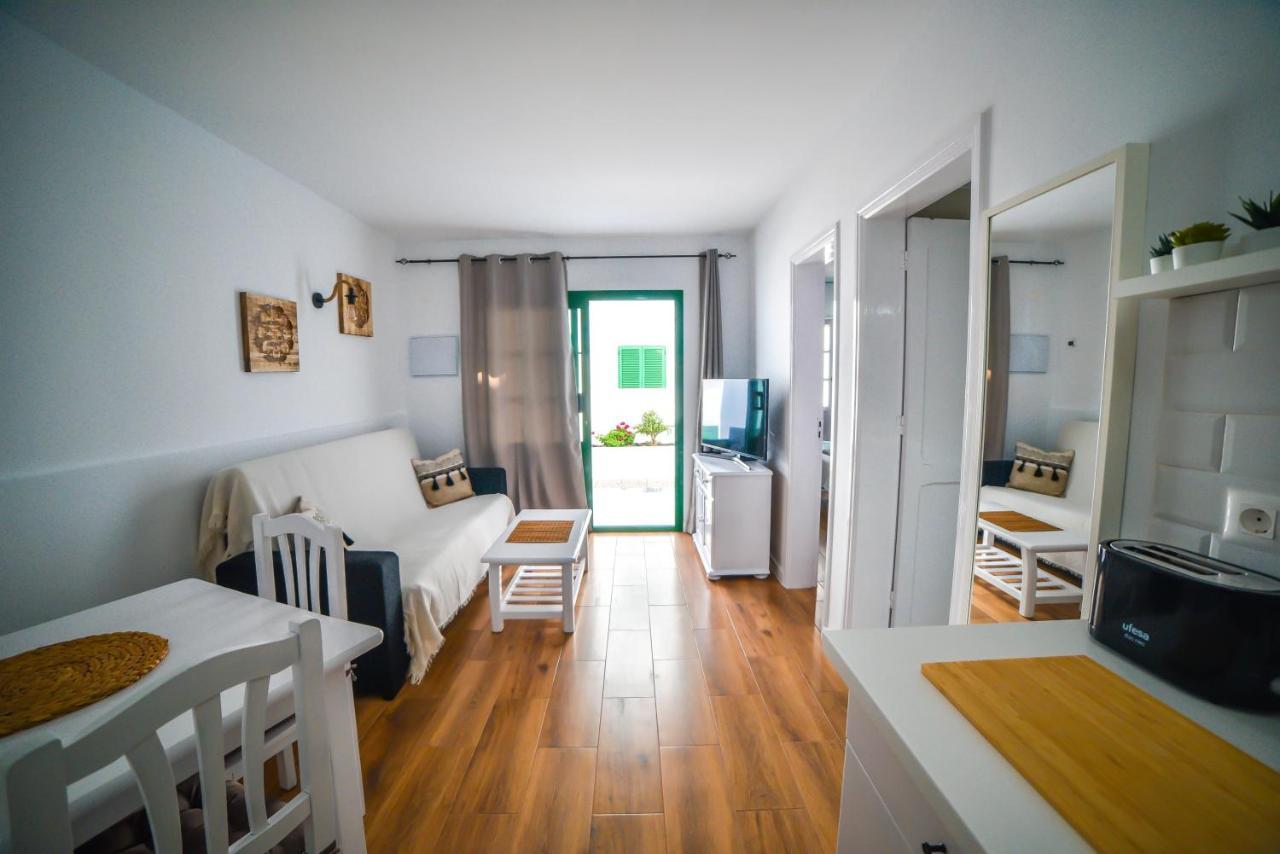 Precioso Apartamento Con Piscina Tías Eksteriør billede